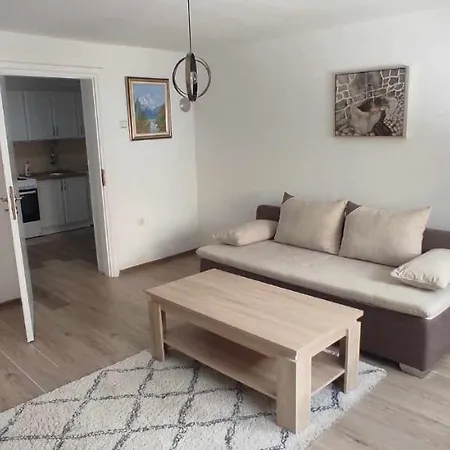 Apartman Deny Apartamento *